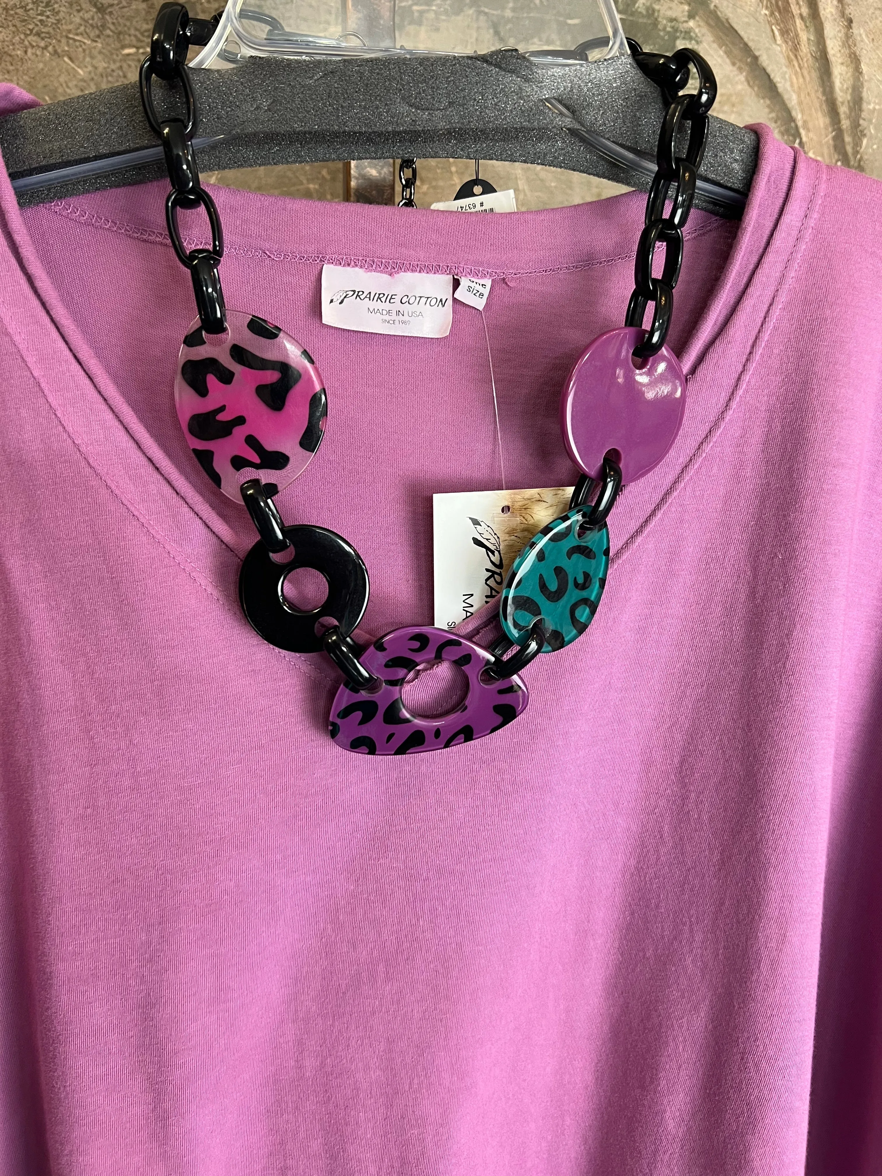 8715 Solid V-Elbow Tunic Tshirt-Wisteria