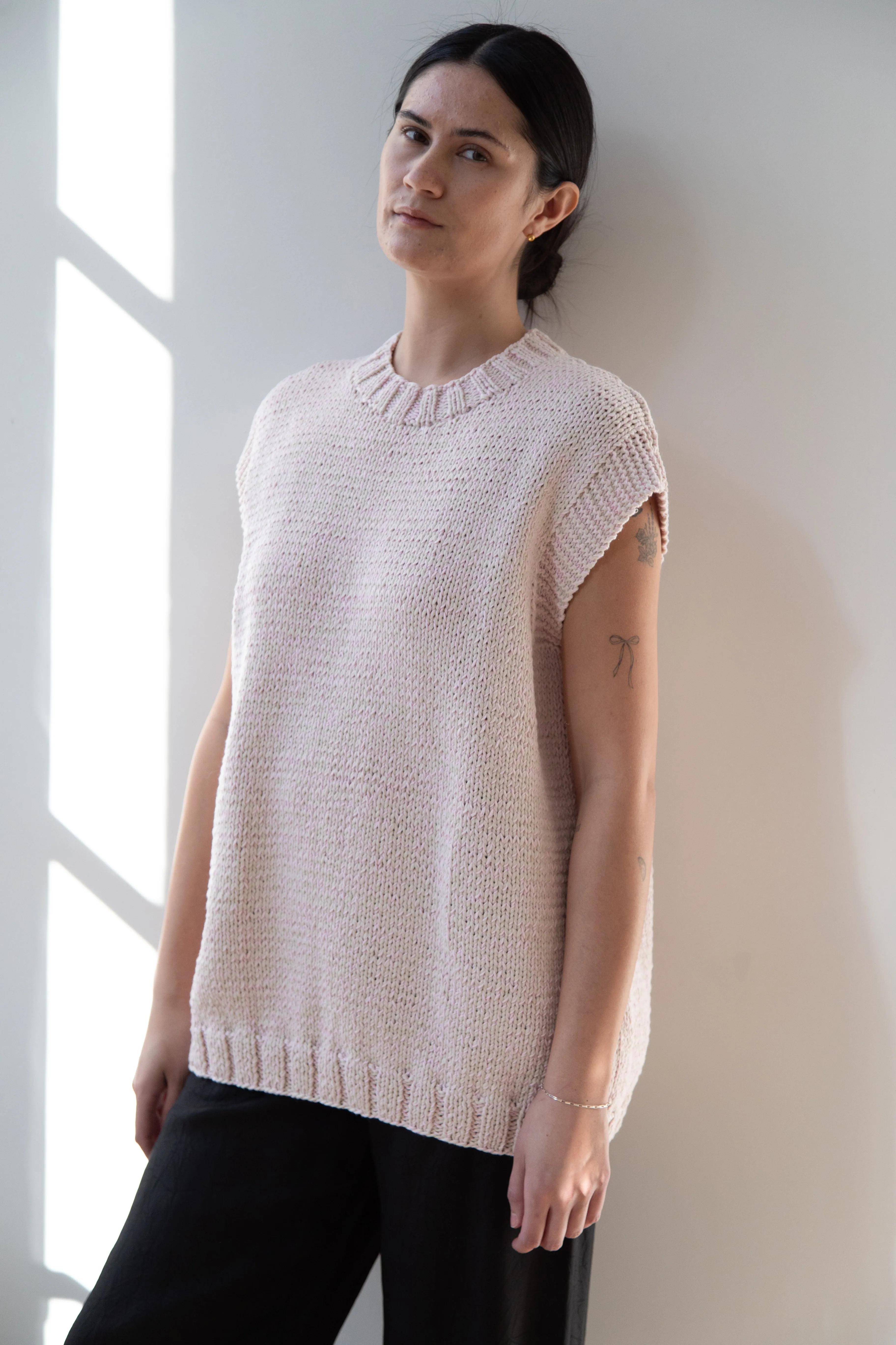 Casey Casey | Sleeveless Sweater in Pink