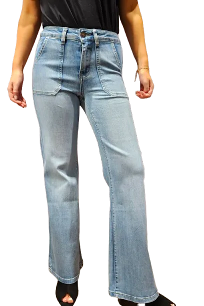 Dress For Less - Margot Lightwash Jeans