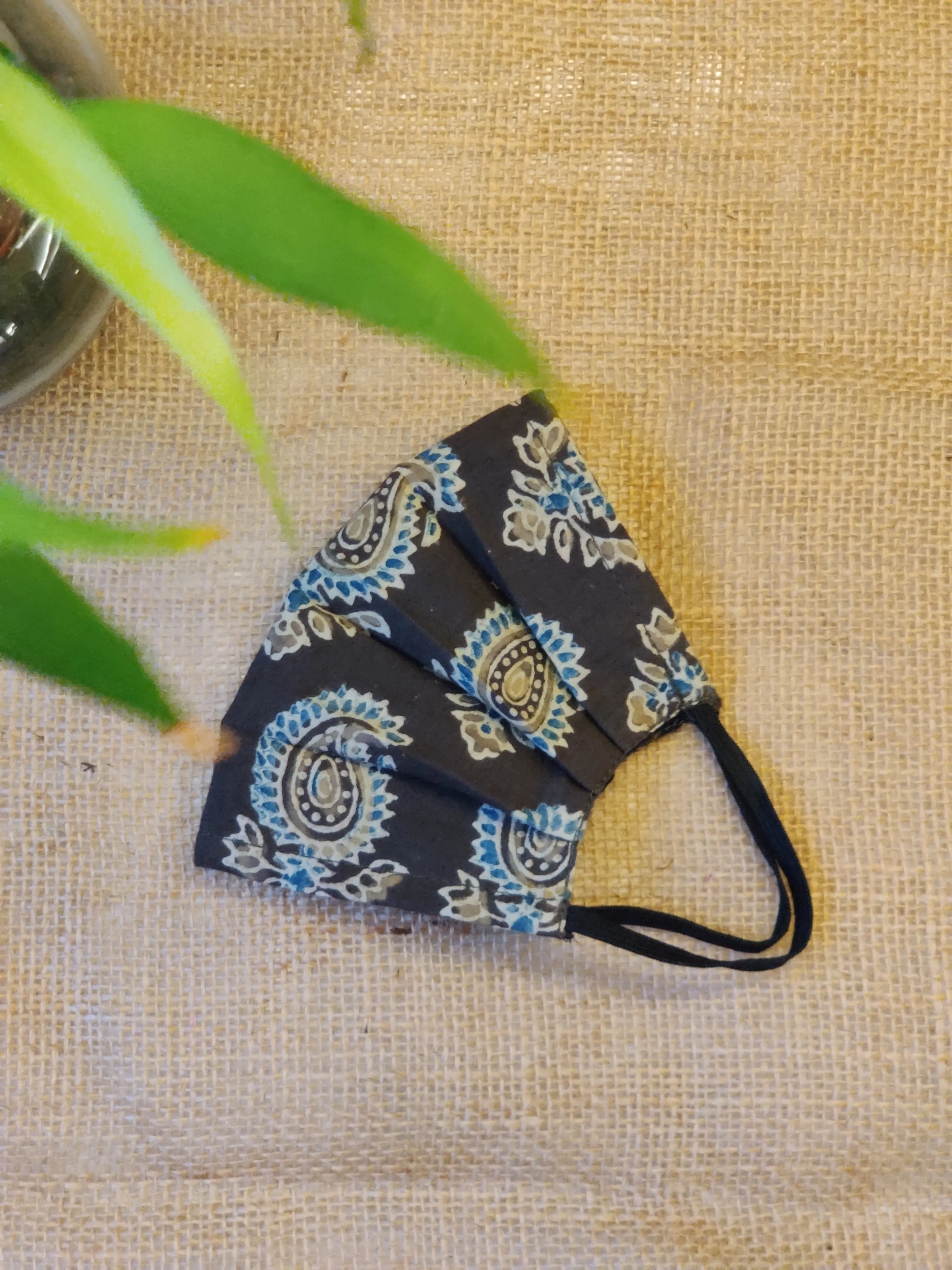 Elastic Mask: Three Layered