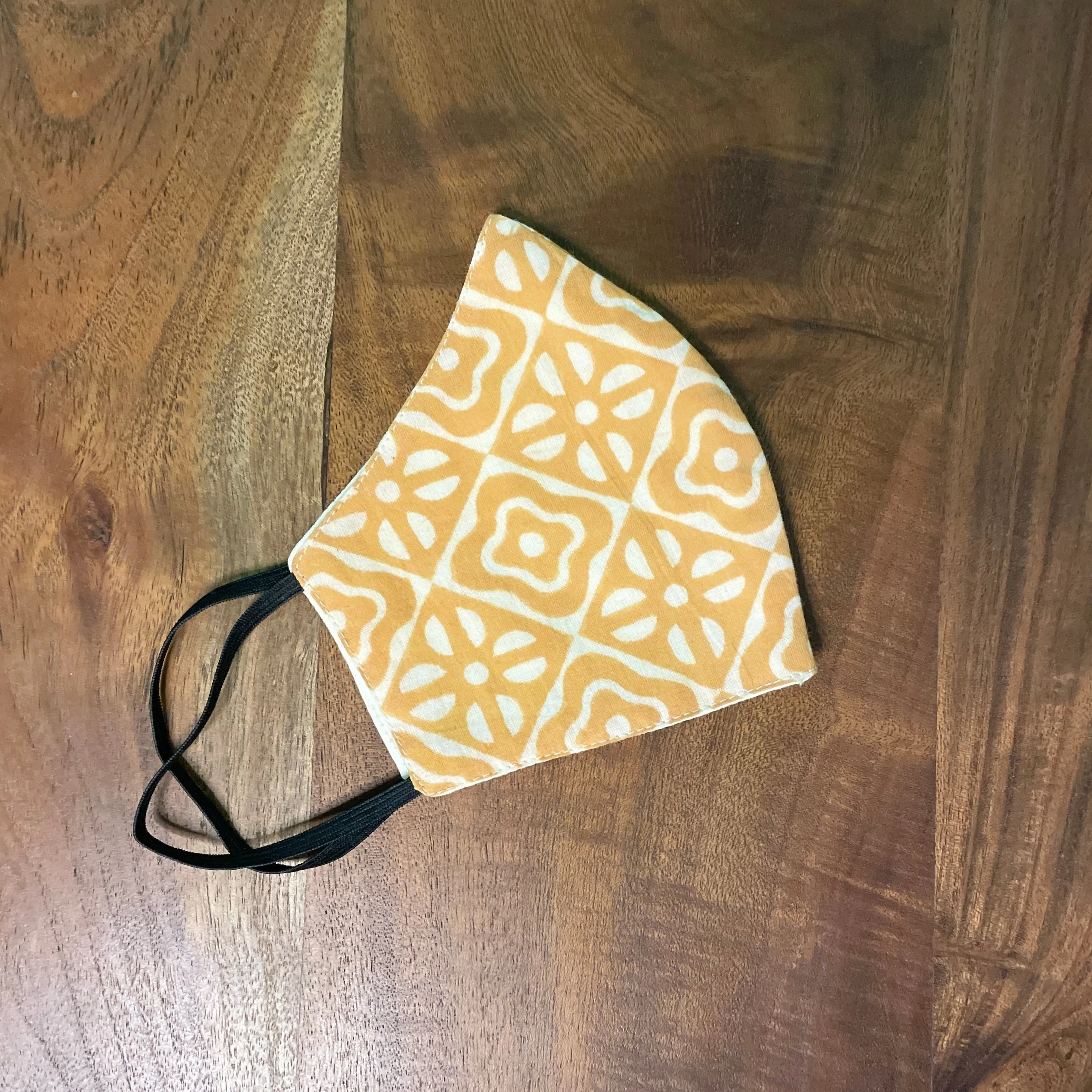 Elastic Mask: Three Layered