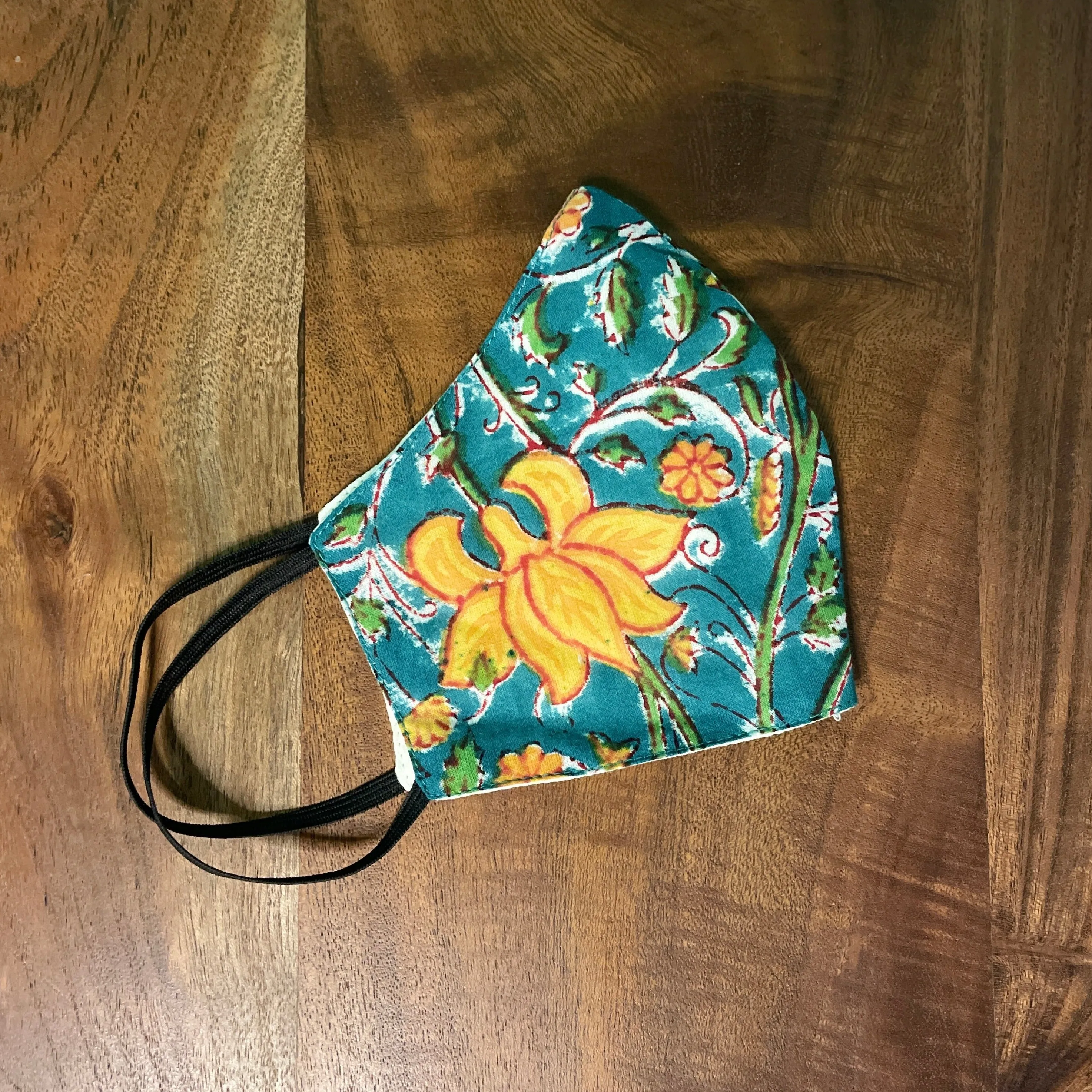 Elastic Mask: Three Layered
