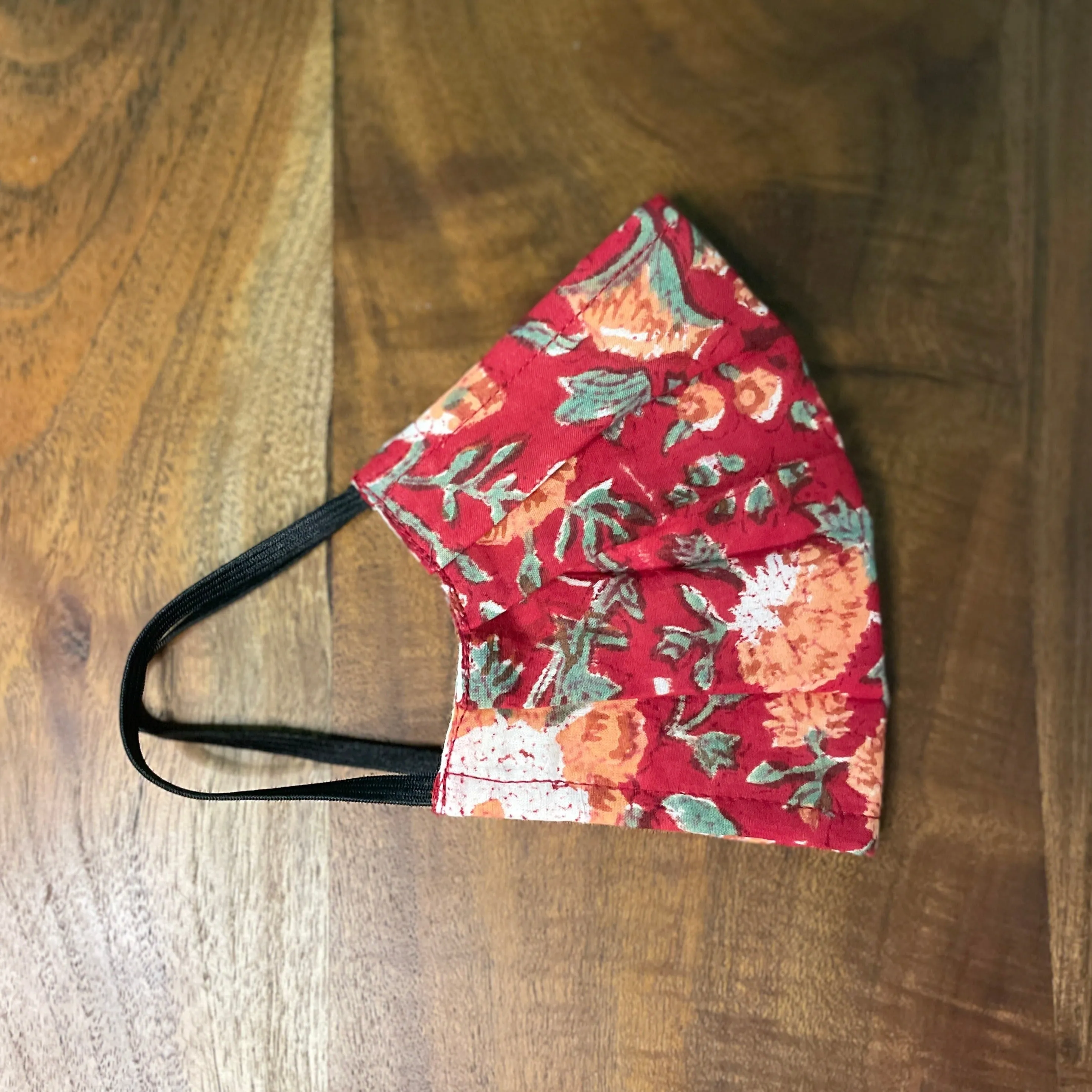 Elastic Mask: Three Layered