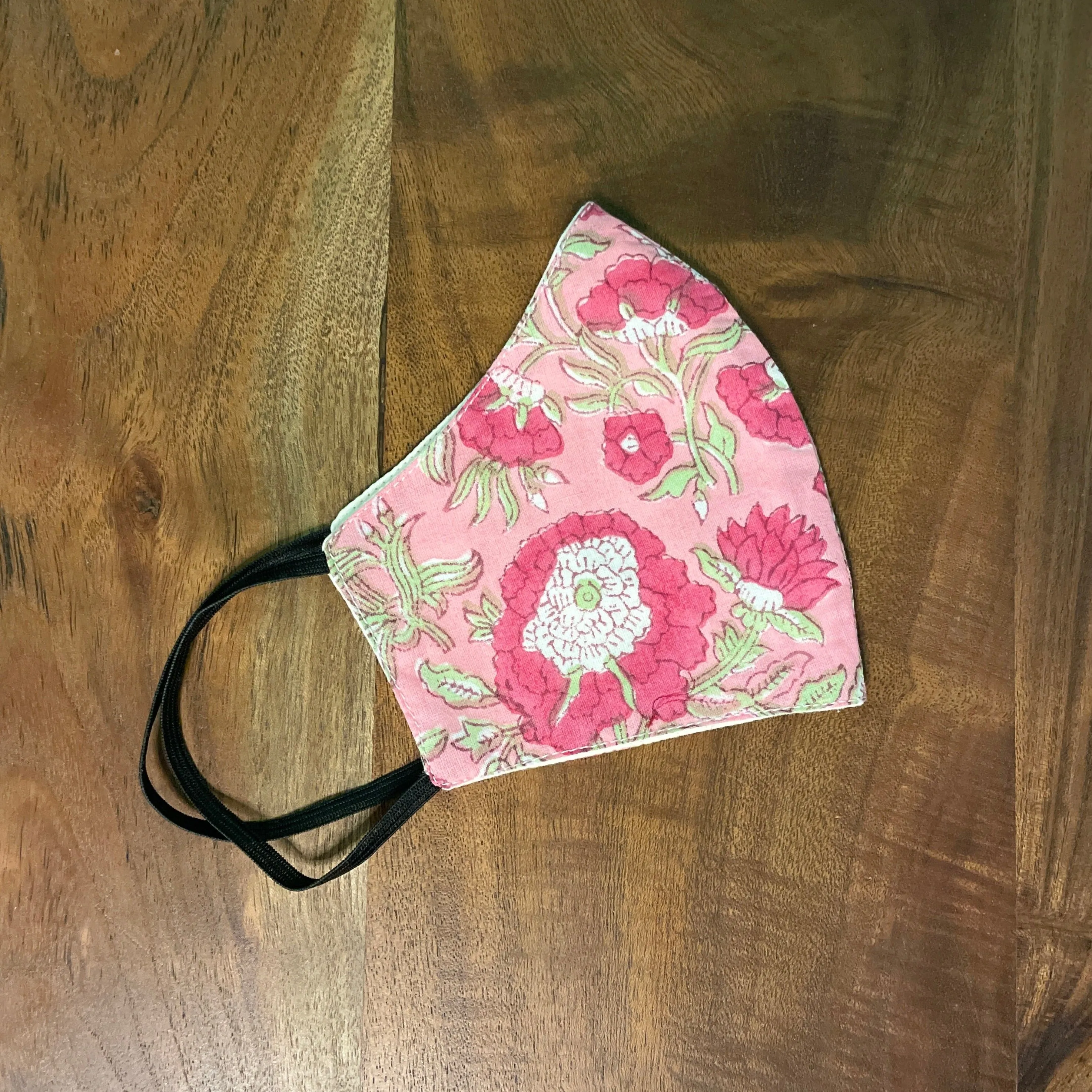 Elastic Mask: Three Layered