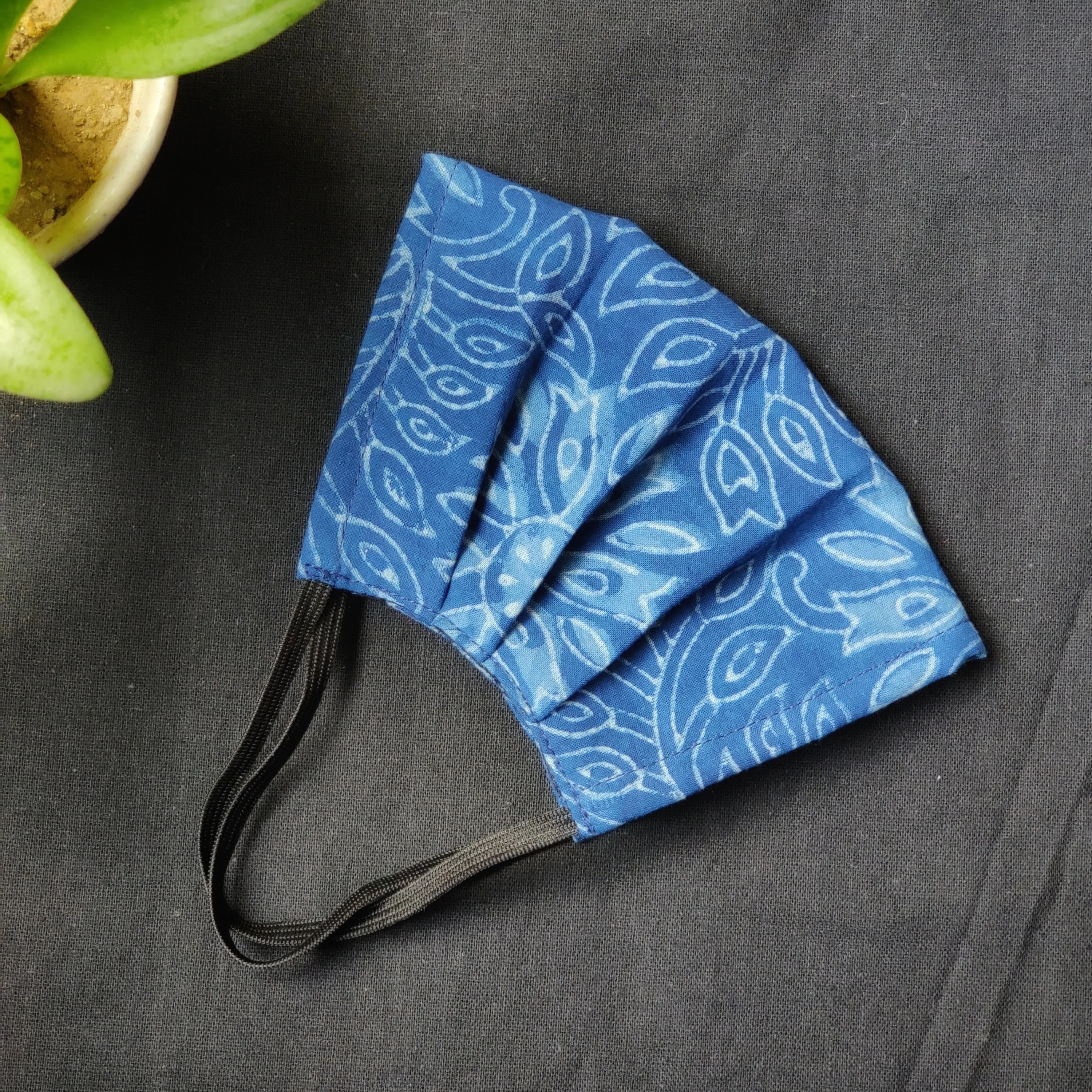 Elastic Mask: Three Layered