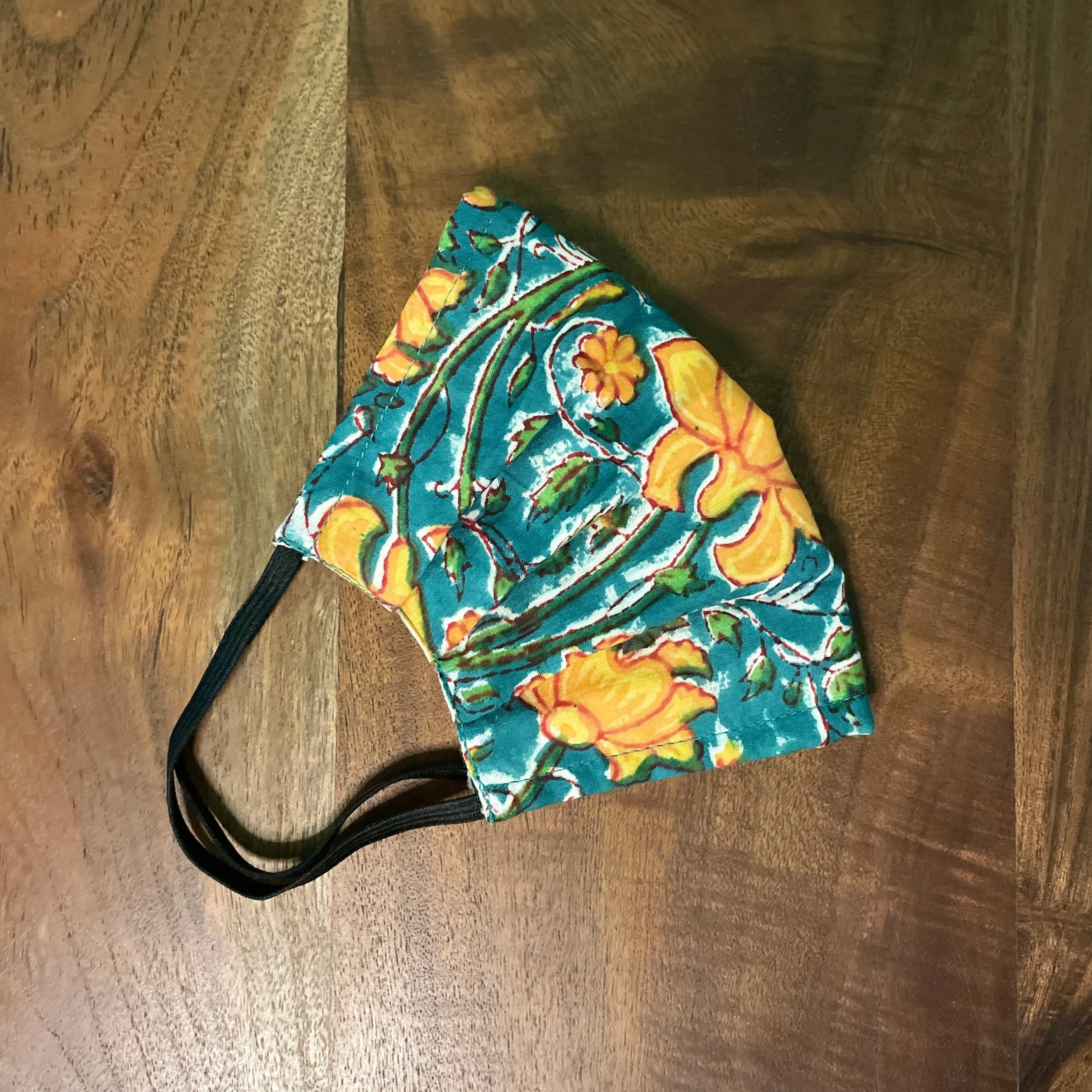 Elastic Mask: Three Layered