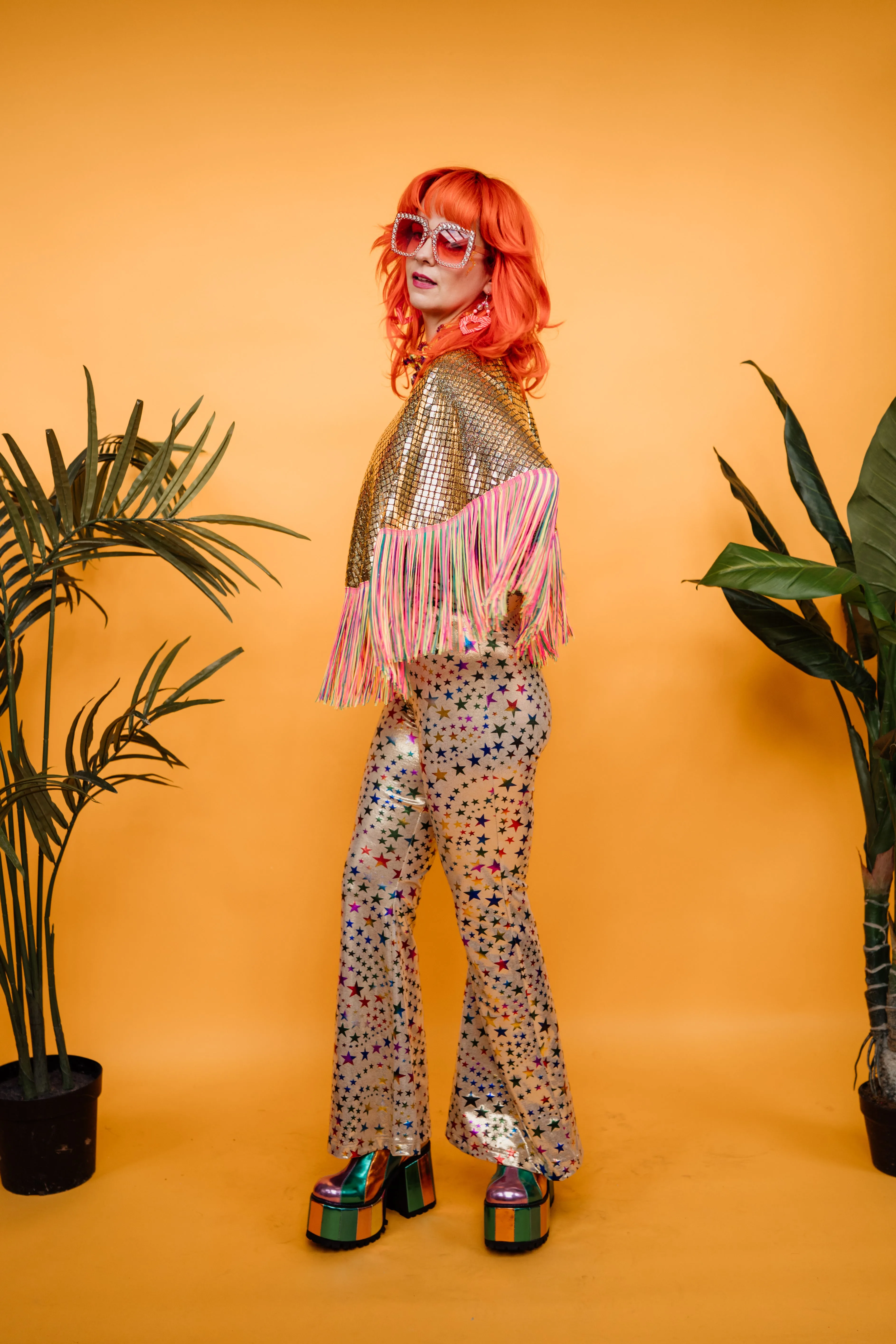 Holographic Party Cape in Gold