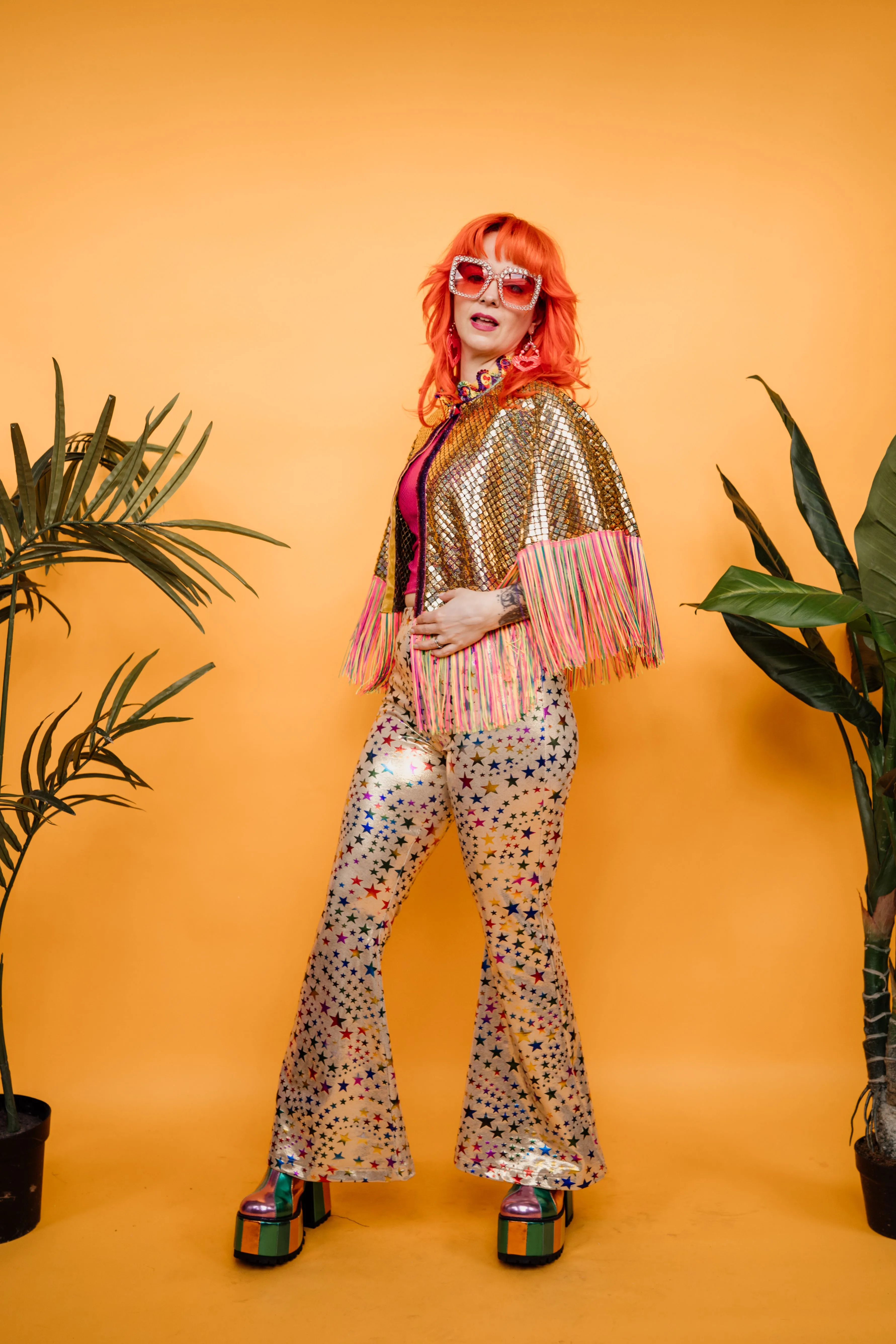 Holographic Party Cape in Gold