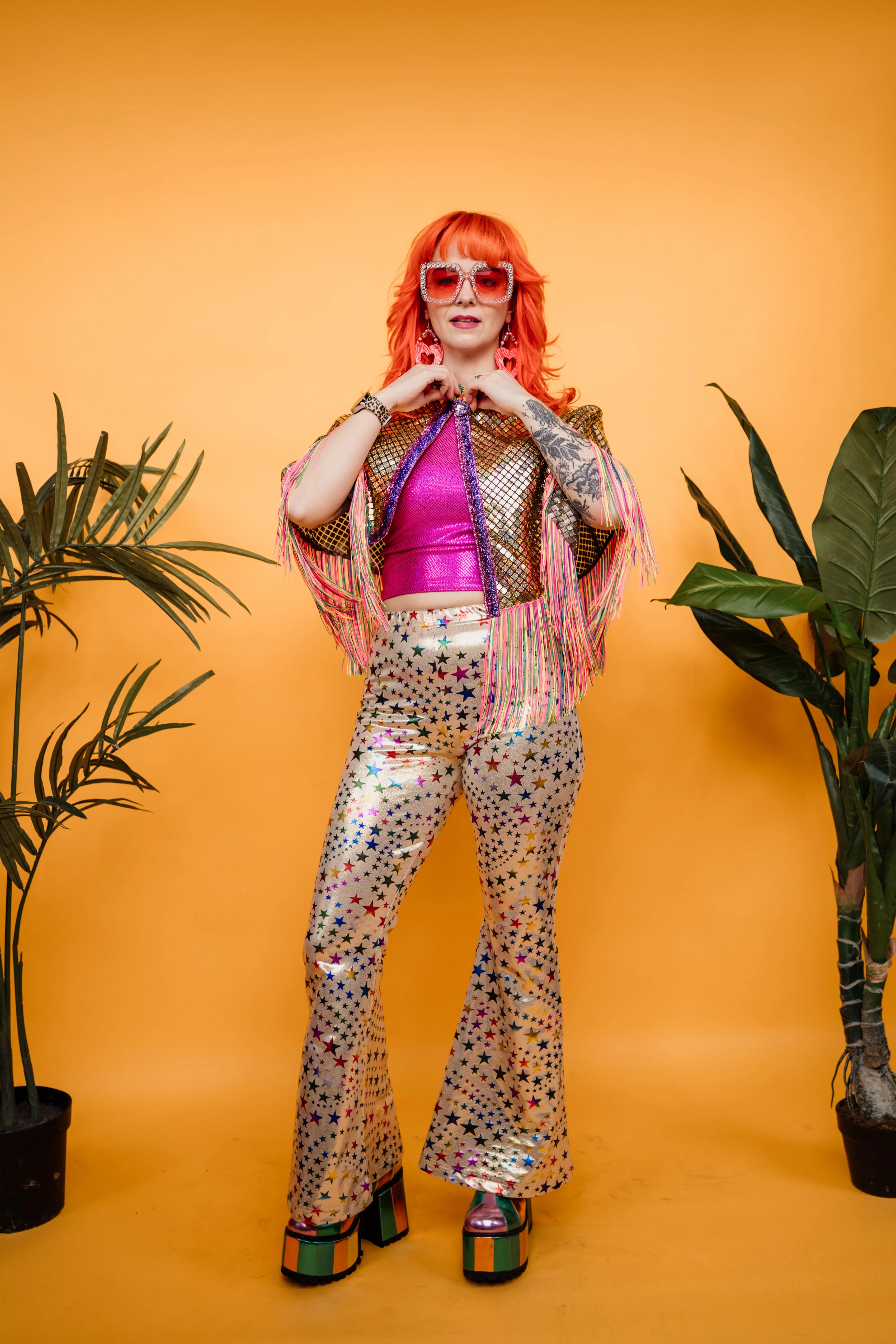 Holographic Party Cape in Gold