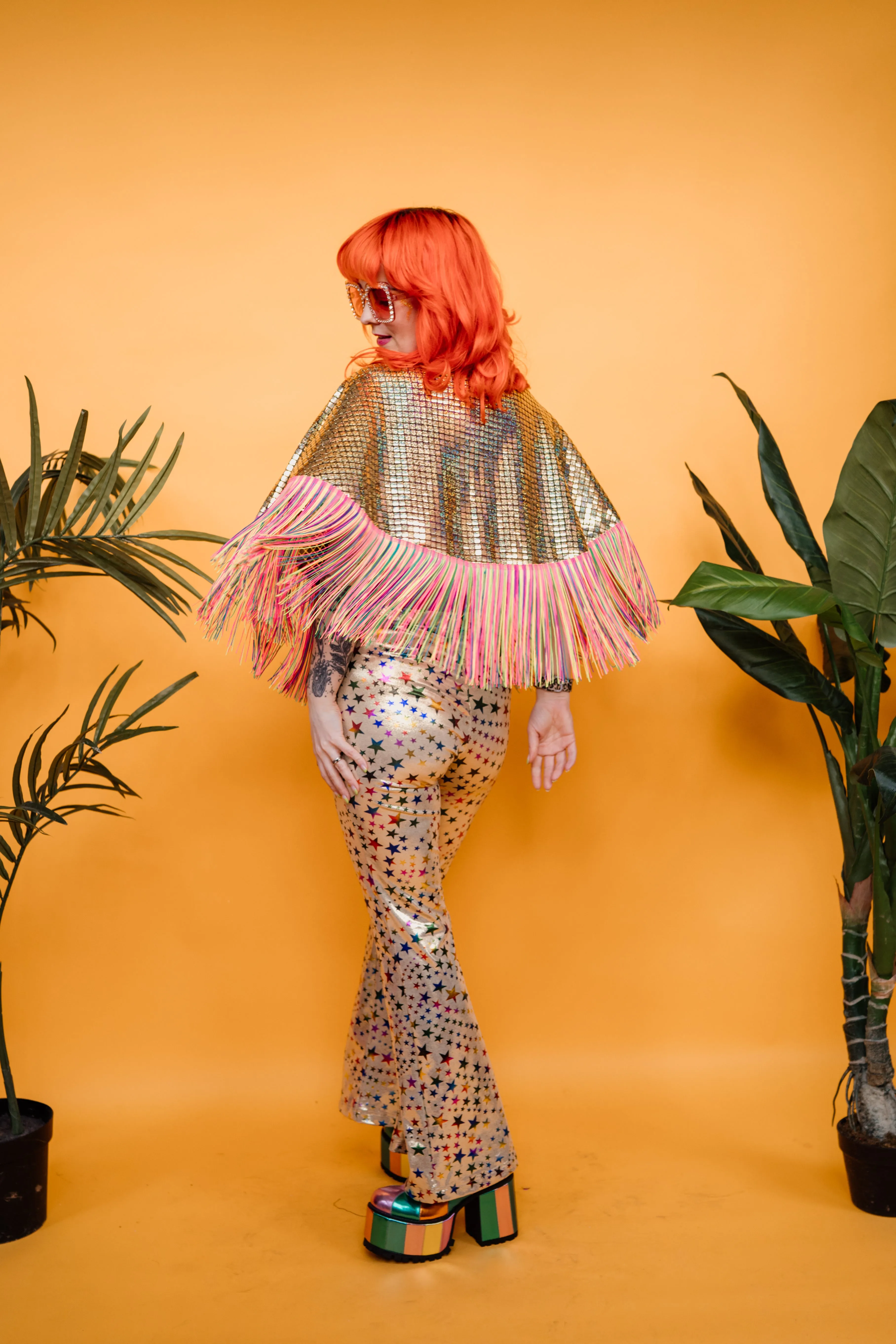 Holographic Party Cape in Gold