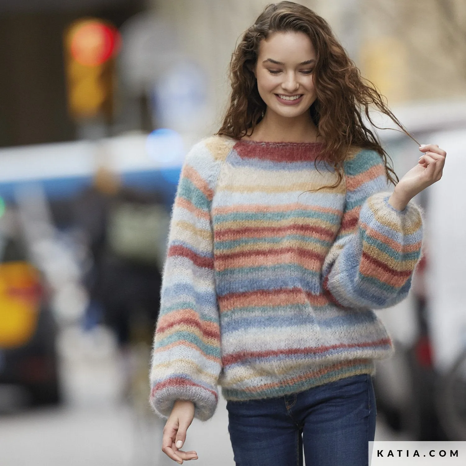 Jetzt wird's bunt mit einem Strickpullover aus INGENUA MODA Wolle von KATIA