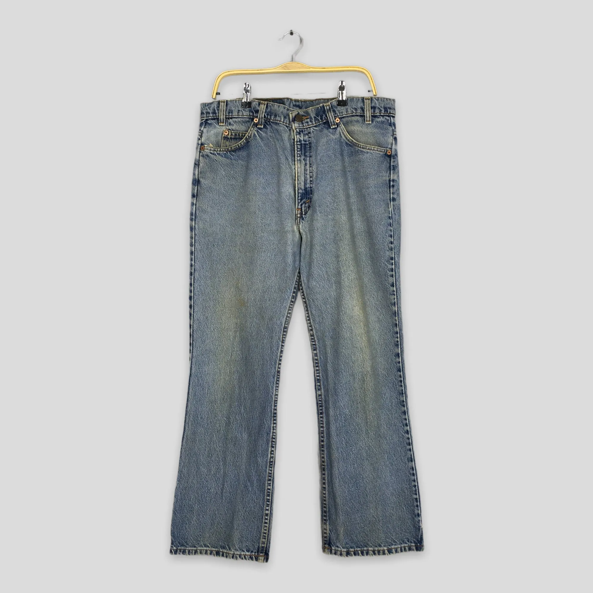 Levi's 517 Bootcut Bell Bottom Stonewash Jeans Size 35x28