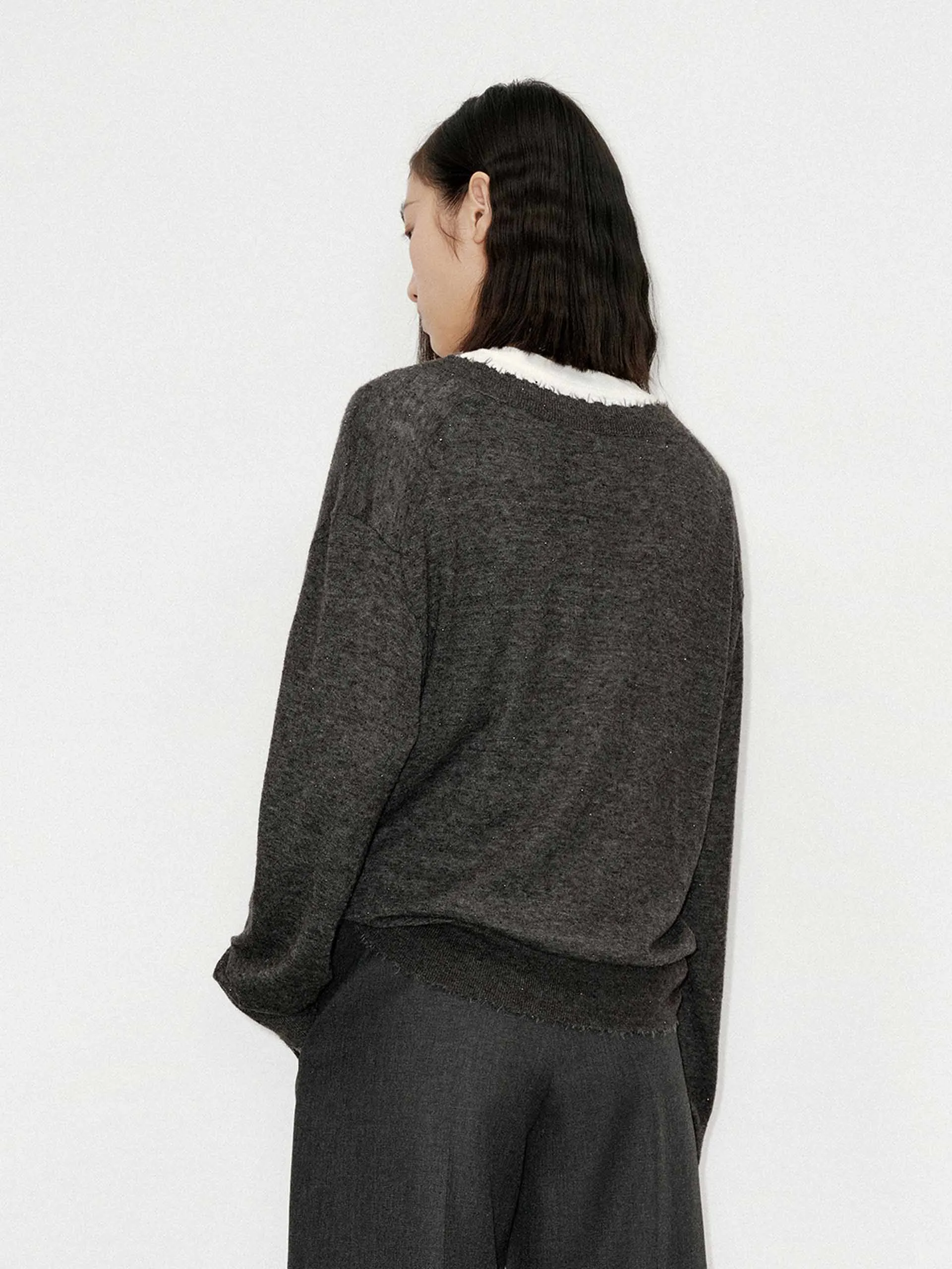 Loose V-neck Knit Sweater