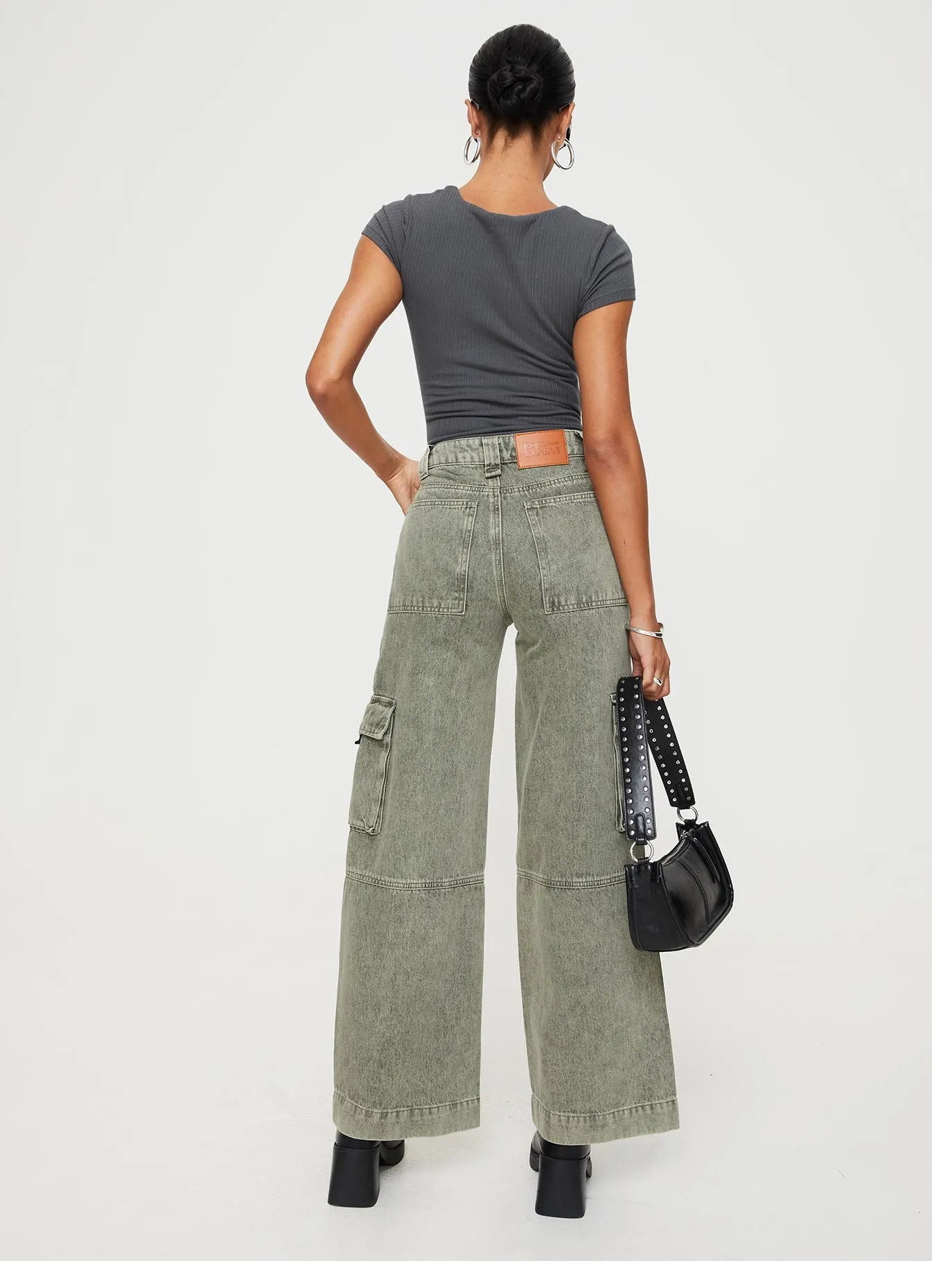 Making History Cargo Jeans Olive