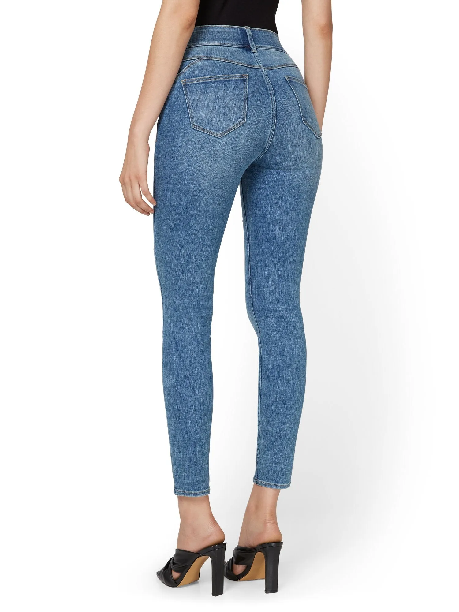 Mya Curvy Ultra High-Waisted Super-Skinny Boost Jeans - Medium Wash