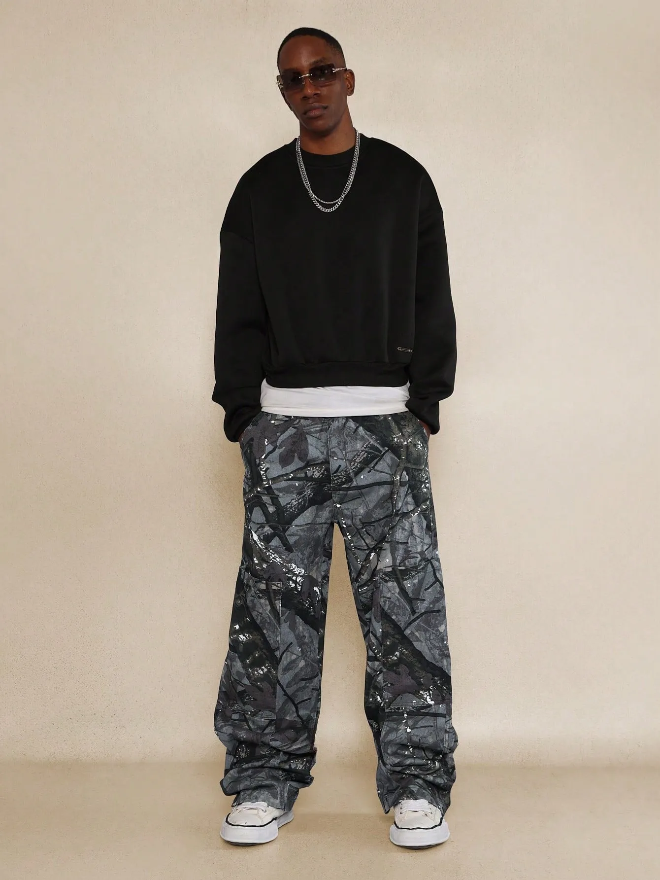 SUMWON Loose Fit All Over Printed Cargo Pant