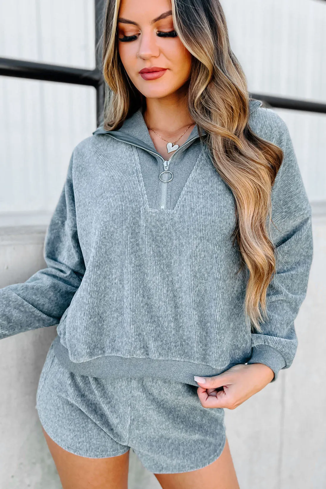 Traveling West Corduroy Two-Piece Shorts Set (Grey)