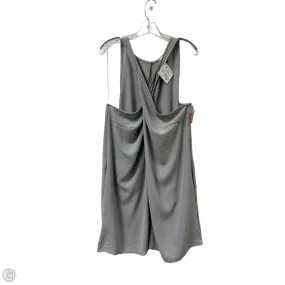 Tunic Sleeveless By 143 Story In Grey, Size: 3x