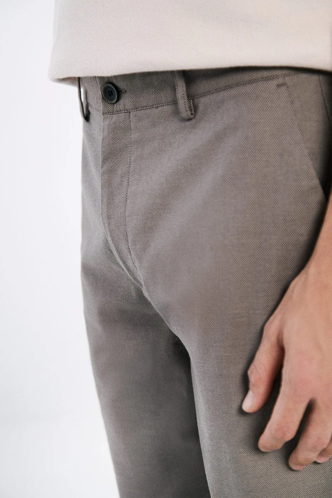 Two-Tone Textured Chinos Trousers - Tan