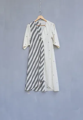 Urvashi Kaur   I   Seoul DRESS ZEPHYR hand spun cotton jamdani Shell And Charcoal TESSELLATE- 100