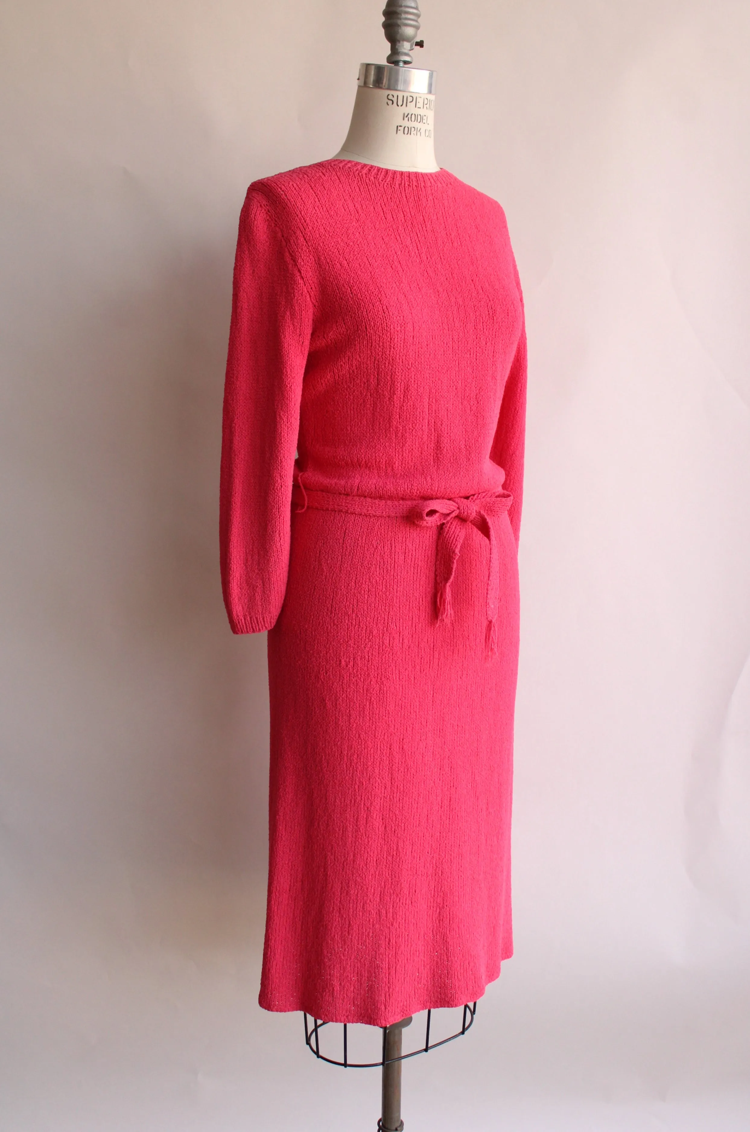 Vintage Late 1940s Fuchsia Knit Dress