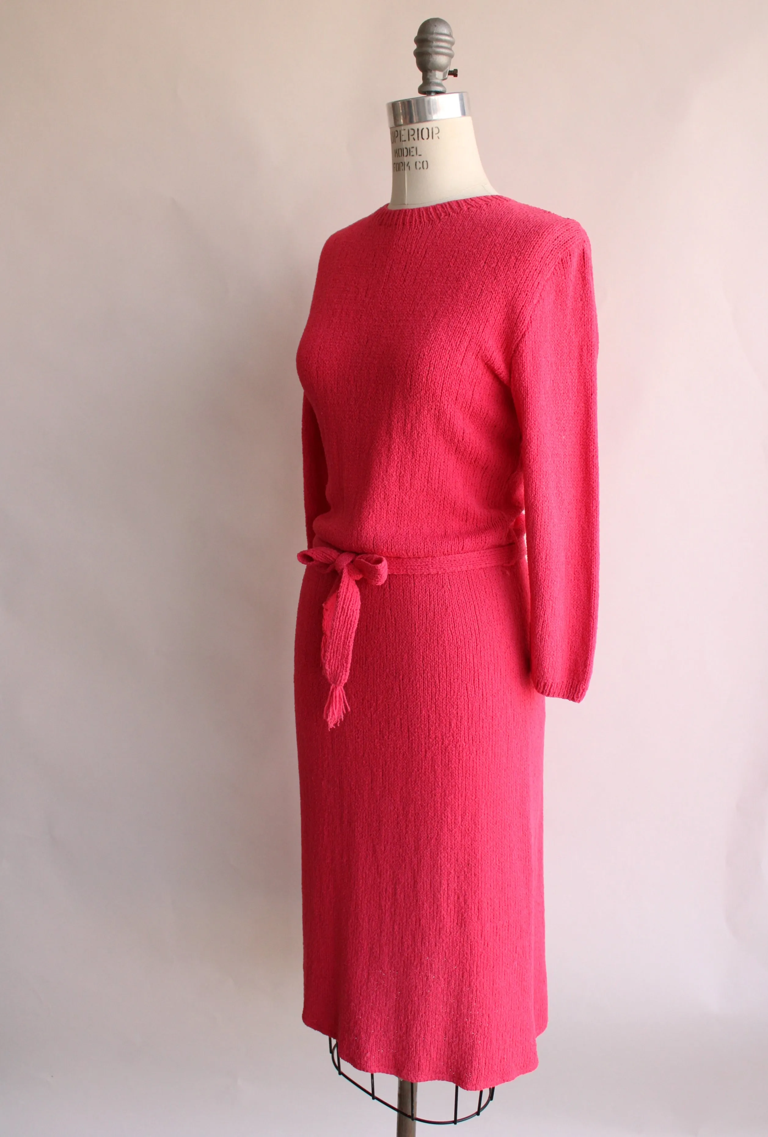 Vintage Late 1940s Fuchsia Knit Dress